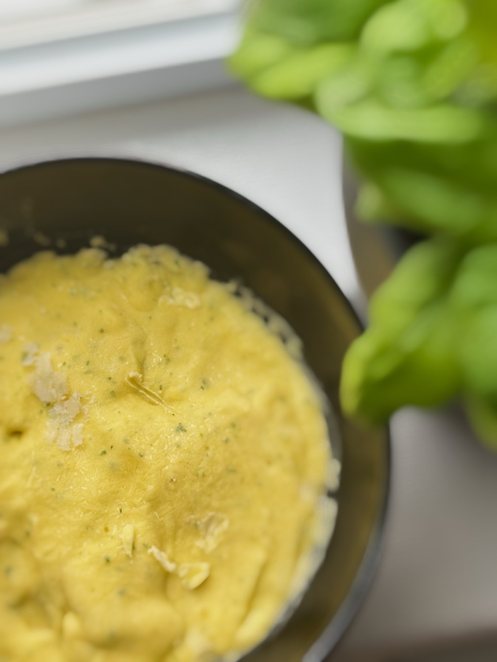 Sauce mangue-basilic à l'huile d'olive