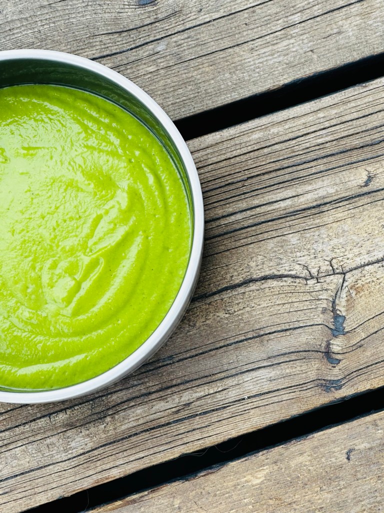 Crème de pois au gingembre