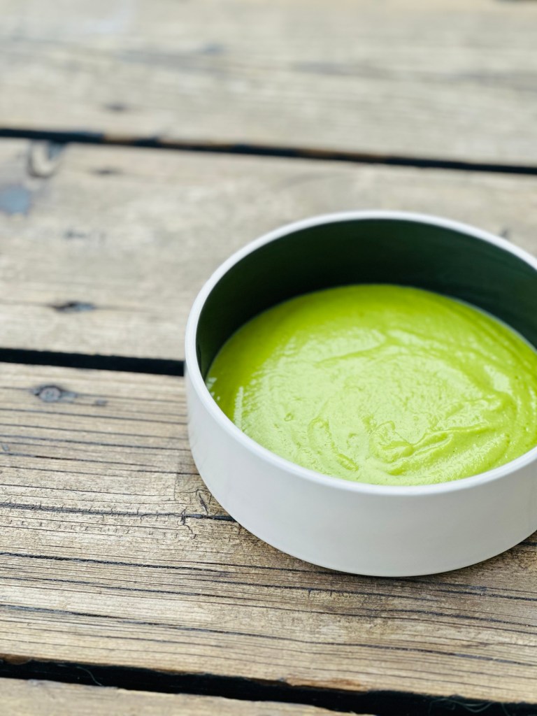 Crème de pois au gingembre